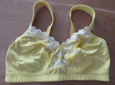 Entlastungs BH Gr. 95 C v. bpc - Ungetragen - Gelb