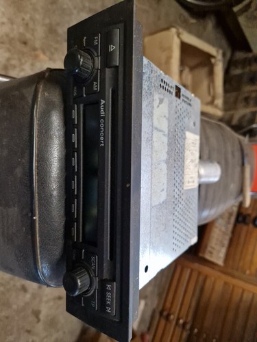 Audi concert radio oldtimer - concert,