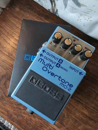 Boss multi oberton oktave - boss,