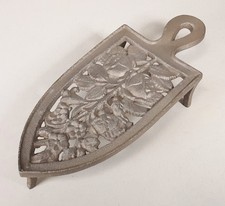 Alter Untersetzer Bügeleisen