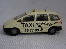 BO429- SIKU 1046 - VW Sharan