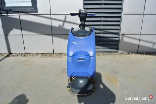Scheuersaugmaschine - , /