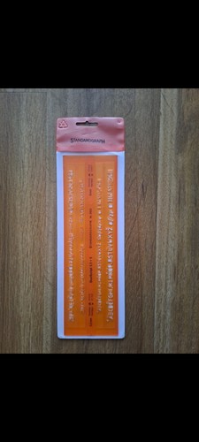 Schriftschablone der - schriftschablone, in