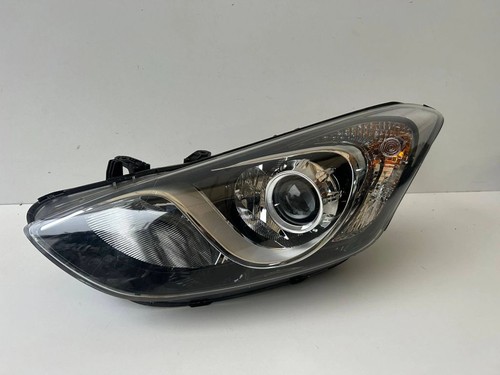 Hyundai i30 2013 - , links