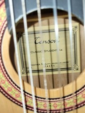 Kleine GitarreSiehe Bilder