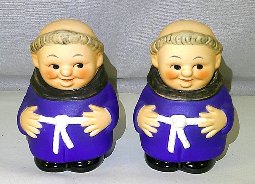 Goebel cardinal tuck friar - goebel,