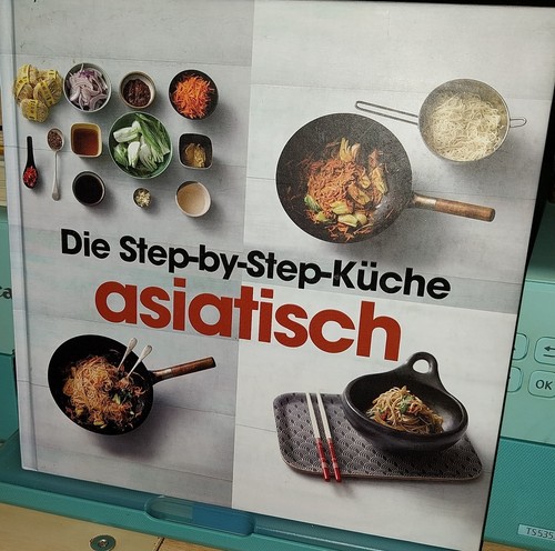 Step asiatisch die - step-by-step,