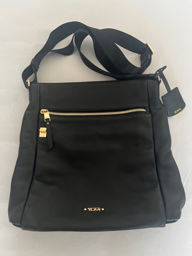 Tumi voyageur canton - canton, crossbody