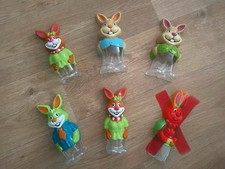 Osterhase Osterfigur Dekofigur Hase Häschen basteln Deko Ostern Dekohase bunt