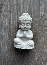 Buddha Figur Weiß - kleine Meditationsfigur, Deko Modern