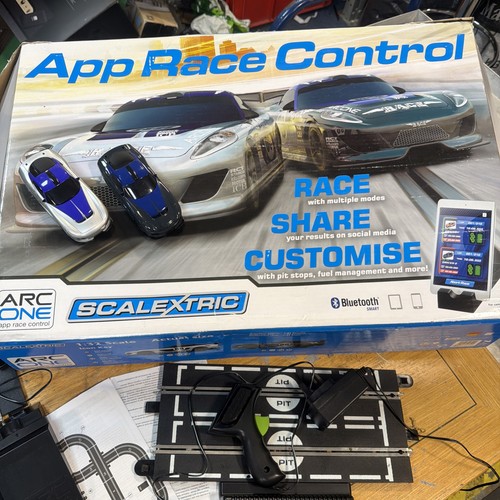Scalextric arc one - scalextric, app