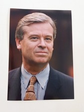 David Byrne - Politik Großformat - original Autogramm - ca. 21x15cm - Autogrammk