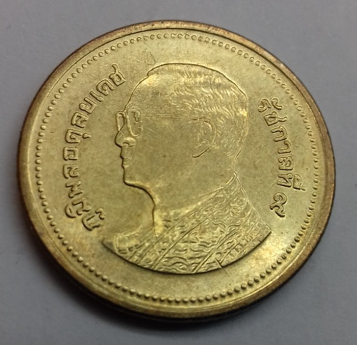 Thailand baht 2013 jahr - baht, (jahr