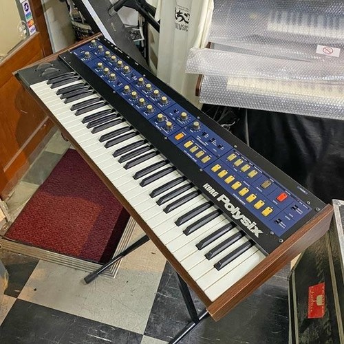 Korg polysix analog - polysix,