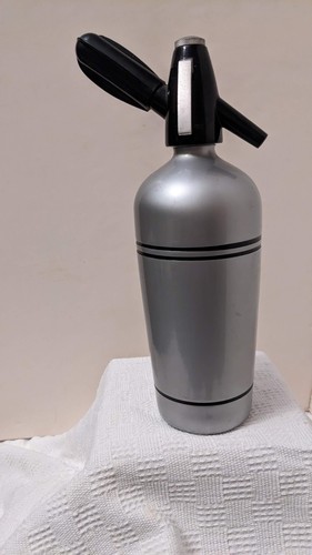 Vintage retro soda - soda, siphon