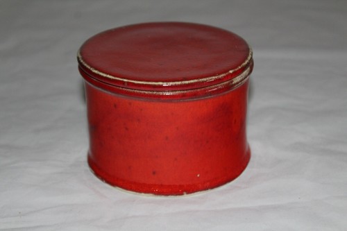 Runde rote butterdose - runde,