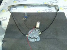 FRONT LEFT WINDOW REGULATOR /