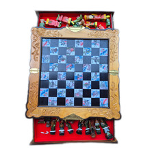 Chinesisches Schachbrett Mit Holzfiguren Koffer