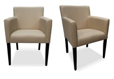 Beige Esszimmerstühle mit