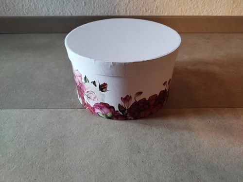 Geschenkeschachtel rund mit - geschenkeschachtel,,