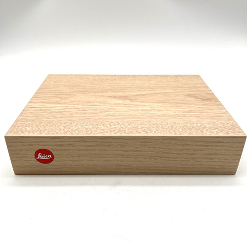 New style leica - new,