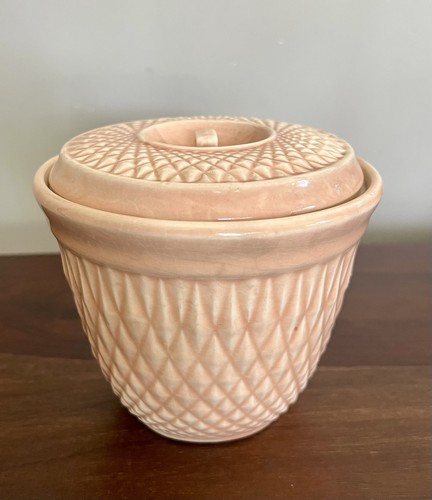 Vtg hull pottery - hull,