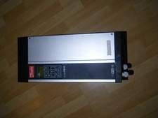 Danfoss VLT 6000 HVAC VLT6006HT4C54STR3DLF00A00C0 Frequenzumrichter - DEFEKT !