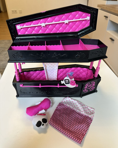 Mattel monster high draculaura - monster,