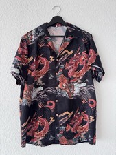 Herrenhemd mit asiatischem
