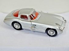 Maisto 1:18 Mercedes Benz 300