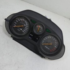 Suzuki GSX 750 F GR78A Cockpit