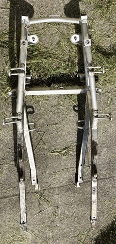 Gsxr 1000 hilfsrahmen - k1,