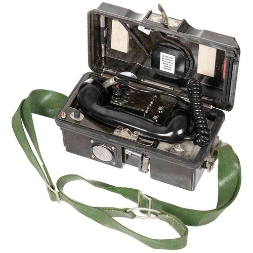 Feldtelefon der nva koffer - feldtelefon, im