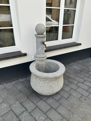 Brunnen steintrog naturstein - steintrog,