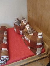 Schrankbett aus Massivholz -