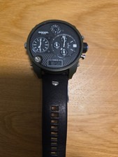 Super Schöne Diesel Uhr wie