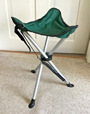 Dreibeinhocker 3-Bein-Hocker Campinghocker mit Tragetasche, wie neu