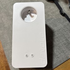 devolo dLAN 1200+ WiFi ac Powerline-Adapter (9383) - durchgeführte Steckdose (F)