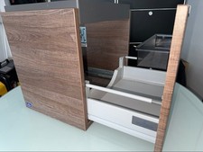 Unterschrank Handwaschbecken Villeroy & Boch gebraucht, nie eingebaut. 