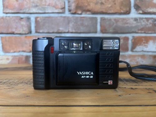 Yashica 2 3 5 35mm - /,