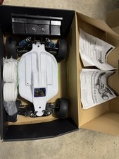 RC 1/8 KYOSHO Mp9e 4WD Evo