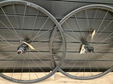 DT Swiss R470 Laufradsatz VR 12x100mm, HR 12x142mm neu