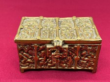 ANTIKE NEO GOTISCHE SCHATULLE