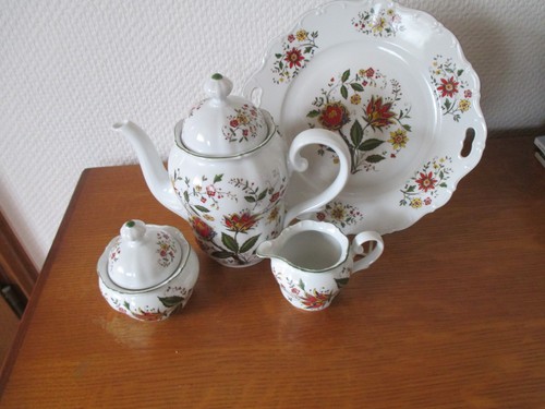 Porzellan kaffeekern 4 tlg - porzellan,