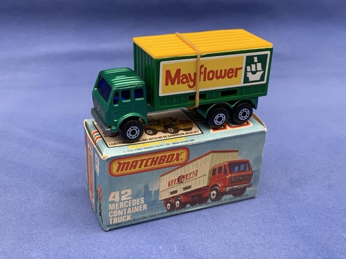 Matchbox mercedes container - 42,
