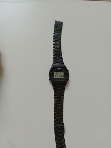 Casio b640wb retro illuminator - b640wb,