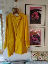 Friesennerz gelbe Regenjacke Mantel 46 48  ganz weich  wie Neu 