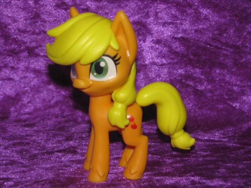 Little pony g5 applejack - pony,