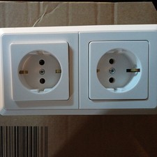 Doppelsteckdose MIT  RAHMEN Garagenfund Wurde Nie Verarbeitet Von PRIMALUXE