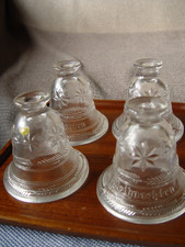 4 Stück Kerzenhalter WMF Glocken-Form, dickes Press-Glas 70er Jahre Weihnachten